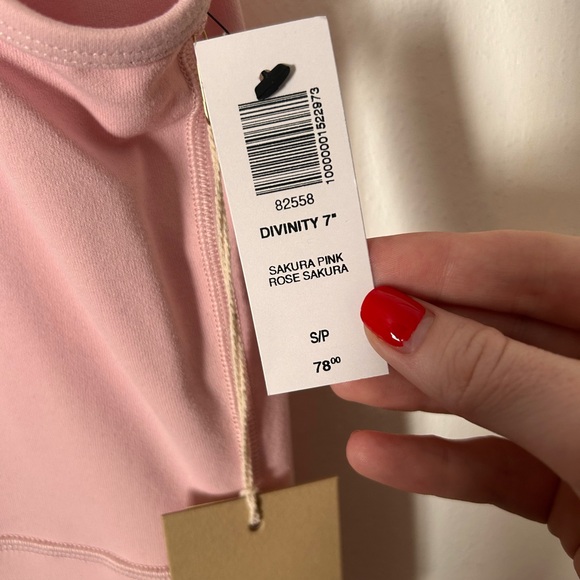 Aritzia divinity romper 7” - Picture 3 of 4